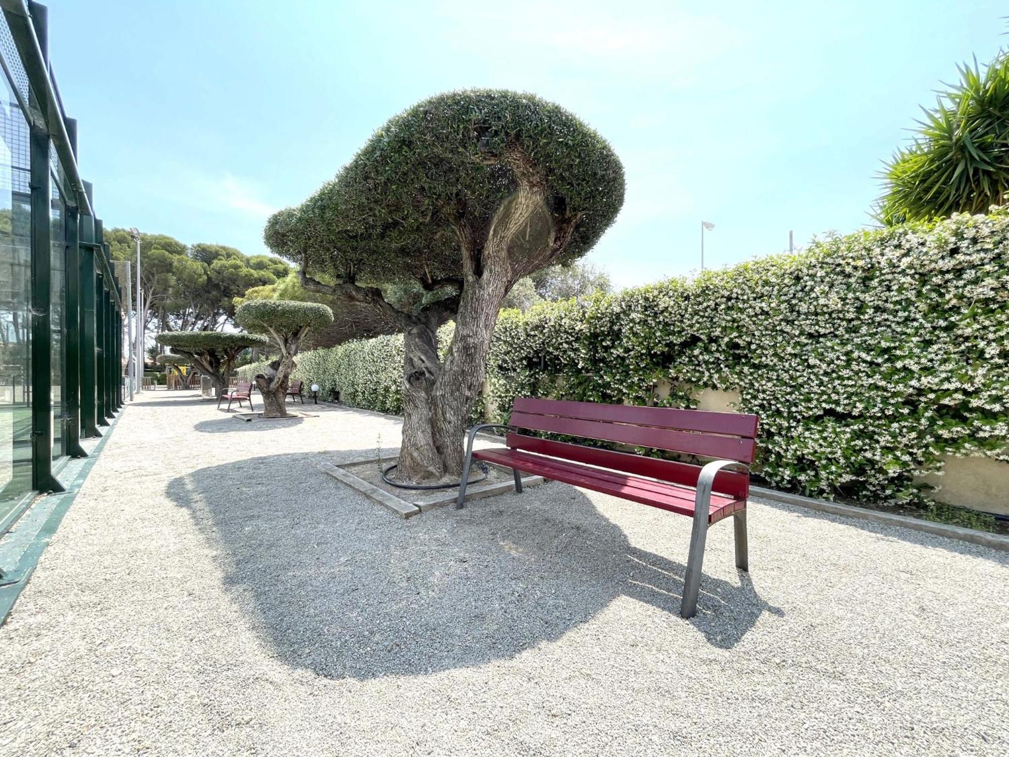 Luxurycambrils Resort&Spa Экстерьер фото